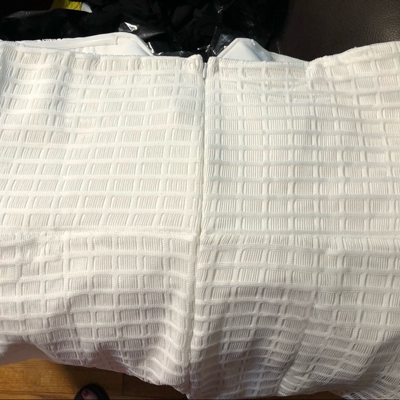 Venus Romper NWOT - Picture 5 of 7